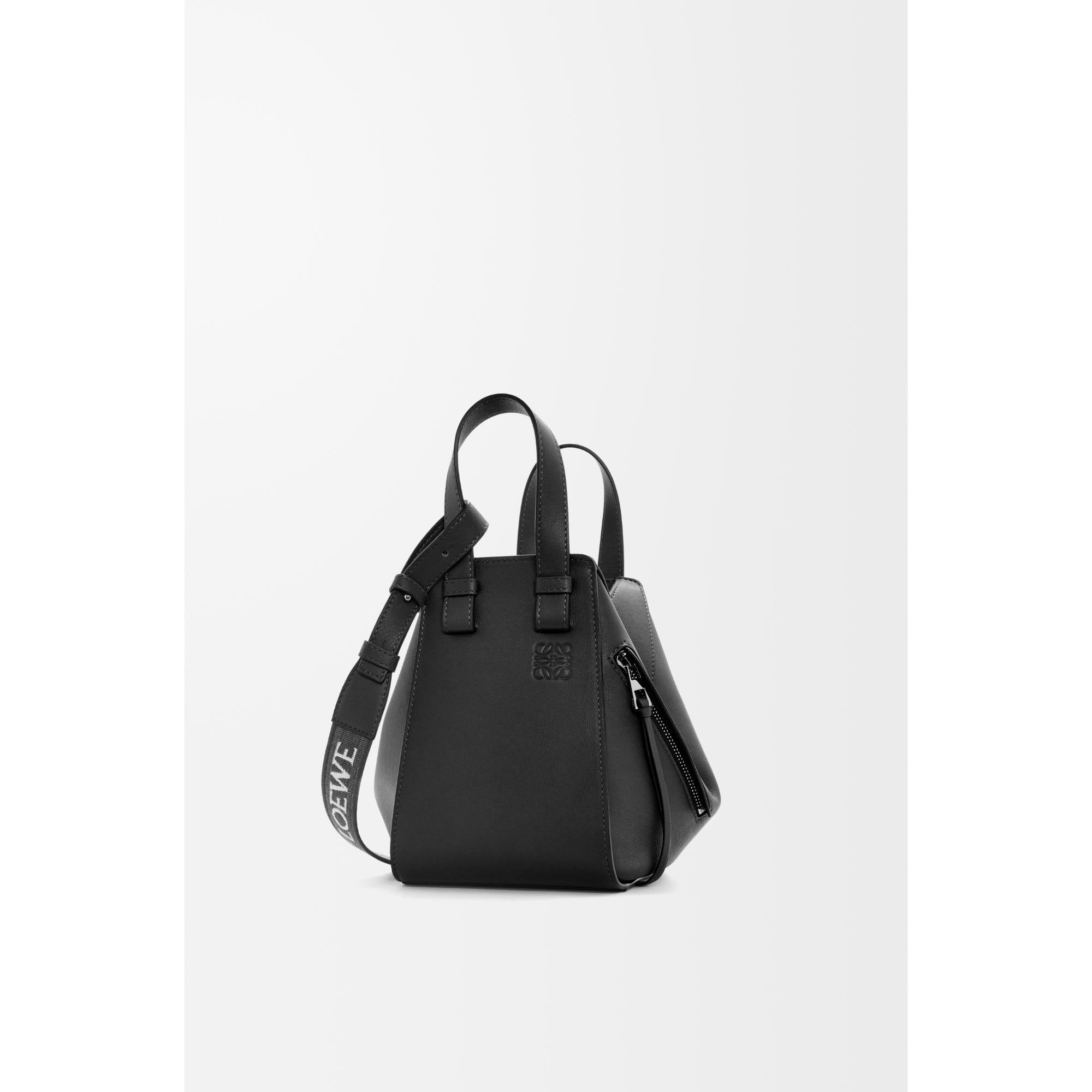 HAMMOCK COMPACT BAG_SATIN CALF_BLACK