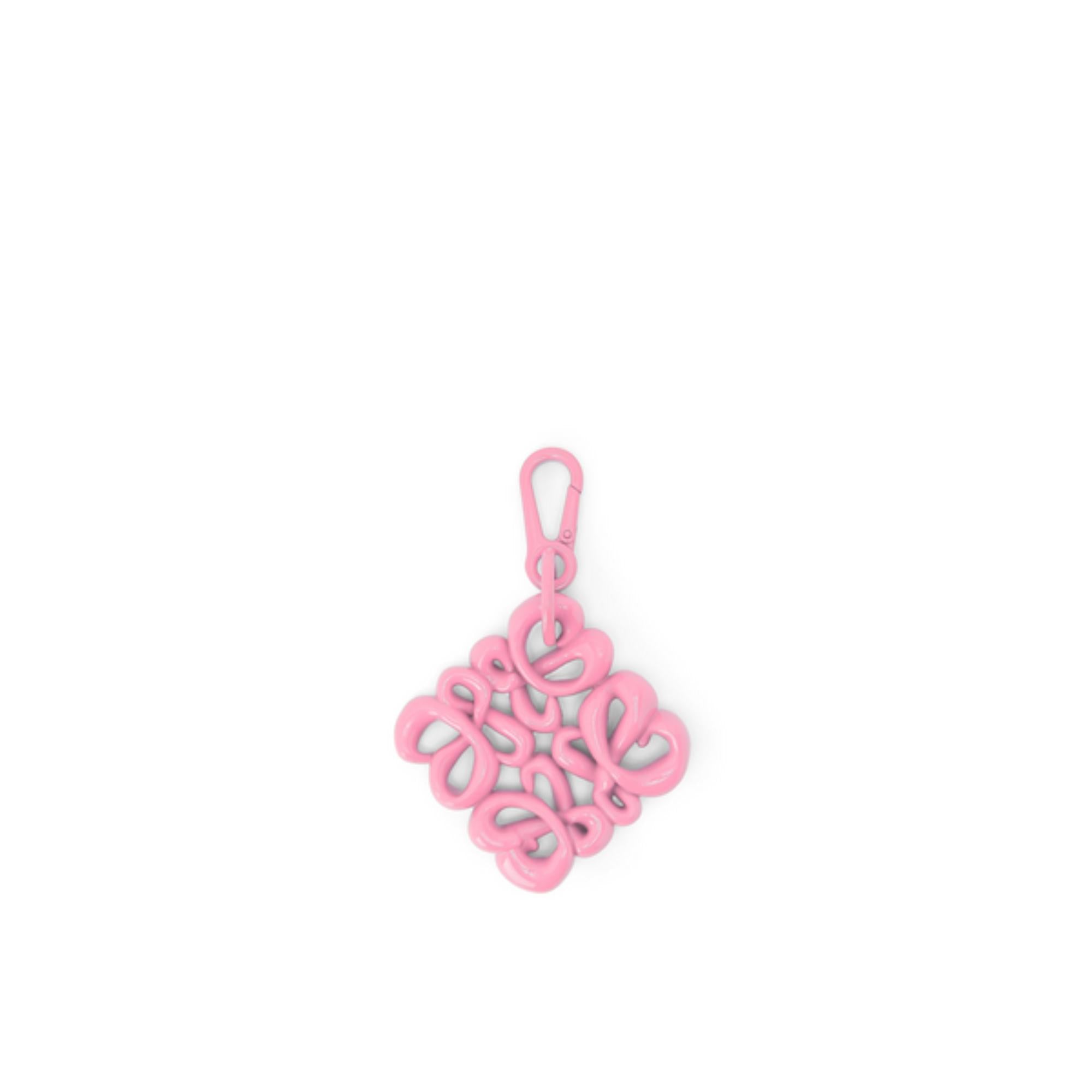 INFLATED ANAGRAM CHARM_VARNISHED ALUMINIUM_COTTON CANDY
