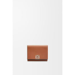 ANAGRAM TRIFOLD WALLET_PEBBLE GRAIN CALF_TAN