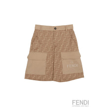 베이지 FF 로고 포켓 버뮤다 팬츠