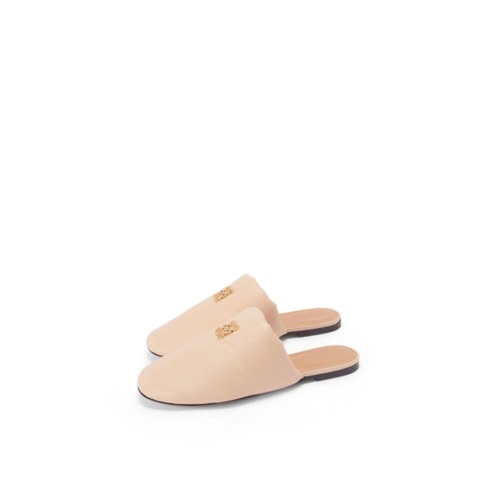 PADDED ANAGRAM MULE_LAMB_BEIGE