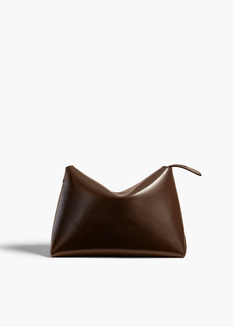 리나 크로스바디 백 체스넛 크랙클 페이턴트 가죽