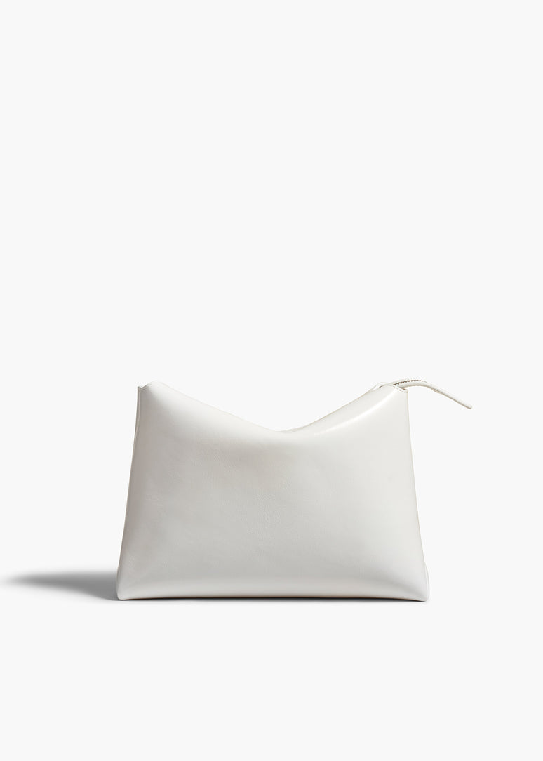 리나 크로스바디 백 옵틱 화이트 크랙클 페이턴트 가죽