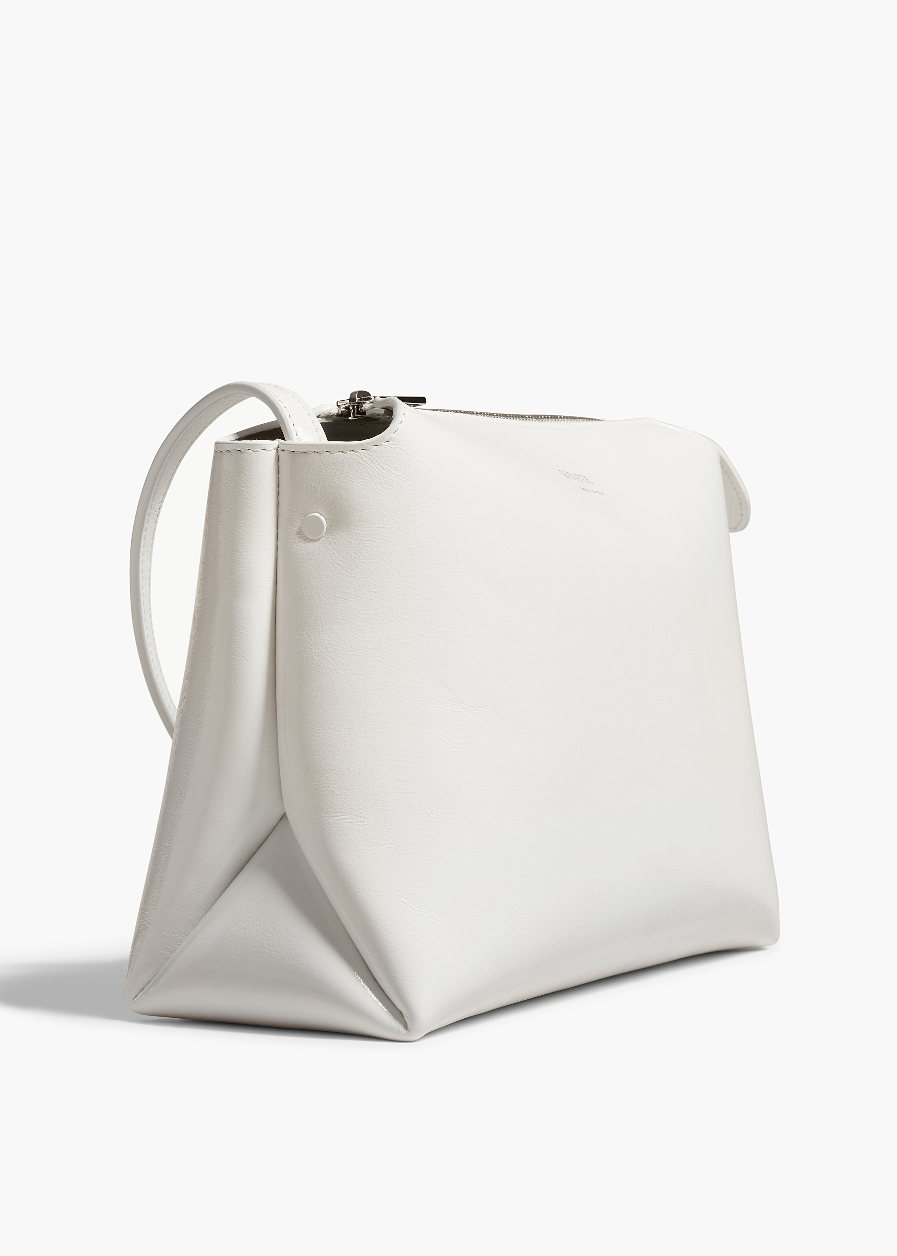 리나 크로스바디 백 옵틱 화이트 크랙클 페이턴트 가죽